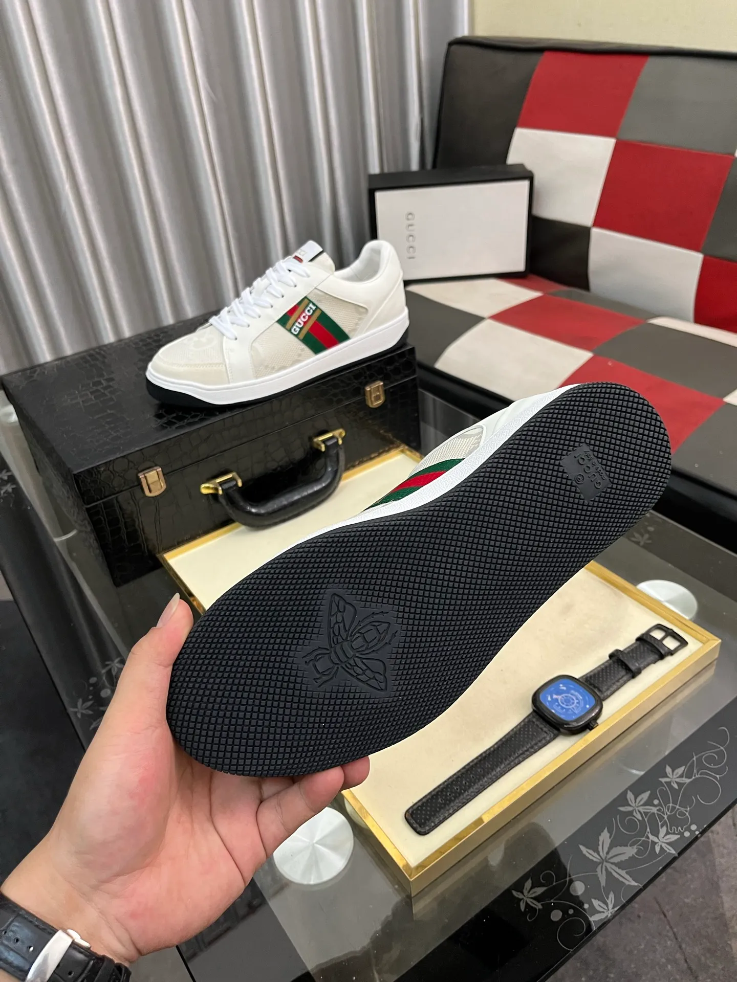 Men's Men's Shoes 💰400⌚️⌚️【GUCCI】Gucci men's latest white shoe series casual shoes! The official website is built 1:1. Upper: Made of imported cowhide, with electric embroidery ➕Inner lining: Made of high-quality first-layer pigskin, soft and comfortable. Picky material selection and exquisite workmanship give you the best enjoyment. Size: 38-444️⃣Colors available